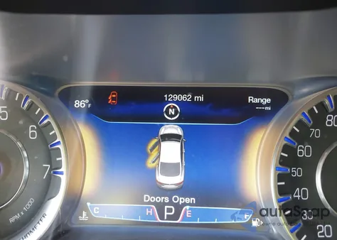 2015 Chrysler 200 C z USA, uszkodzony, nr VIN 1C3CCCCB4FN560090